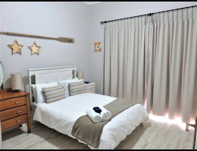 4 BEDROOM HOUSE FOR SALE IN THE COVE